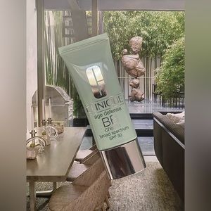 Clinique age defense BB cream (shade 3)